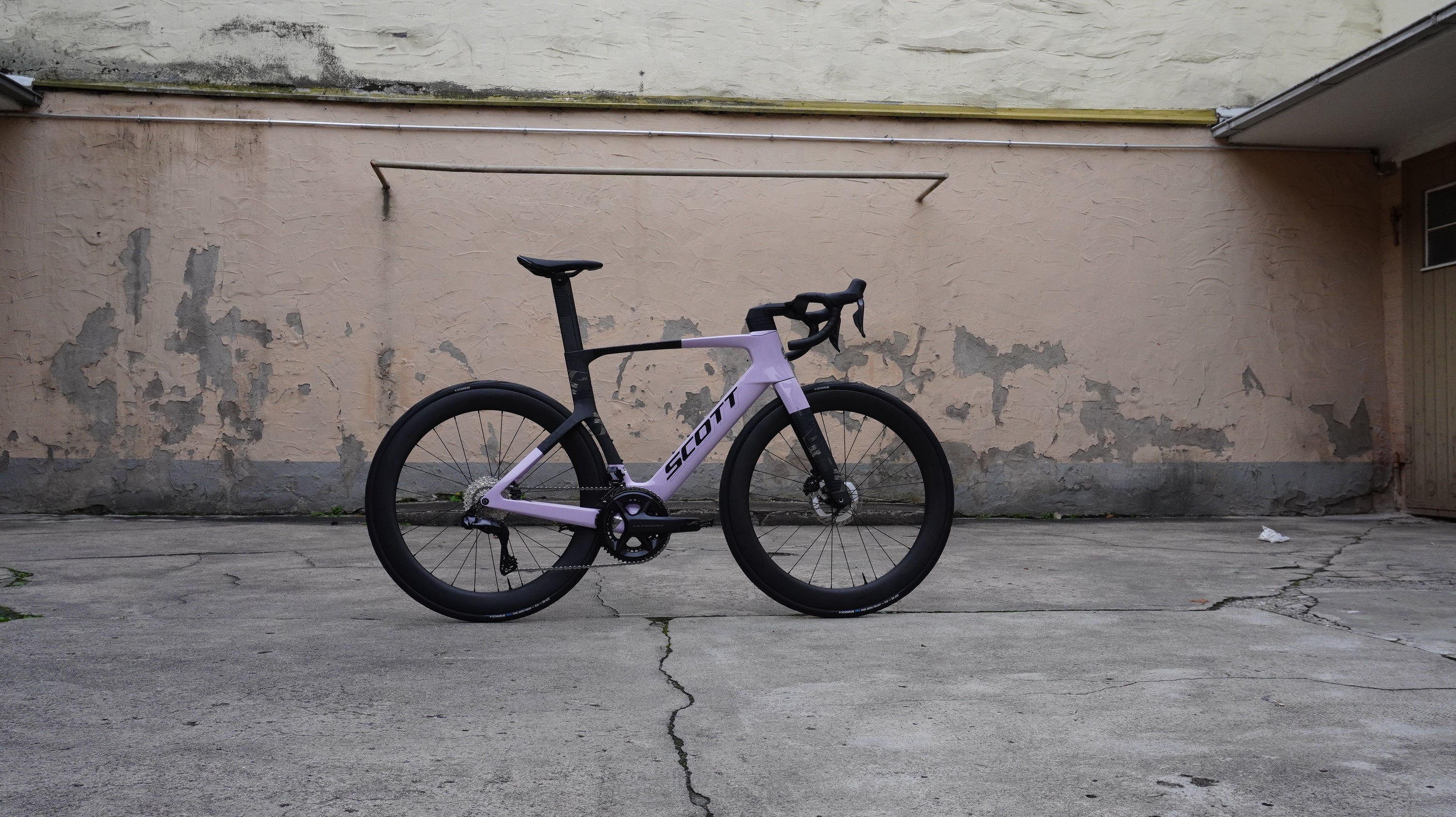 Scott Foil RC 10, Shimano Ultegra Di2 - Violett Pink / Carbon Black