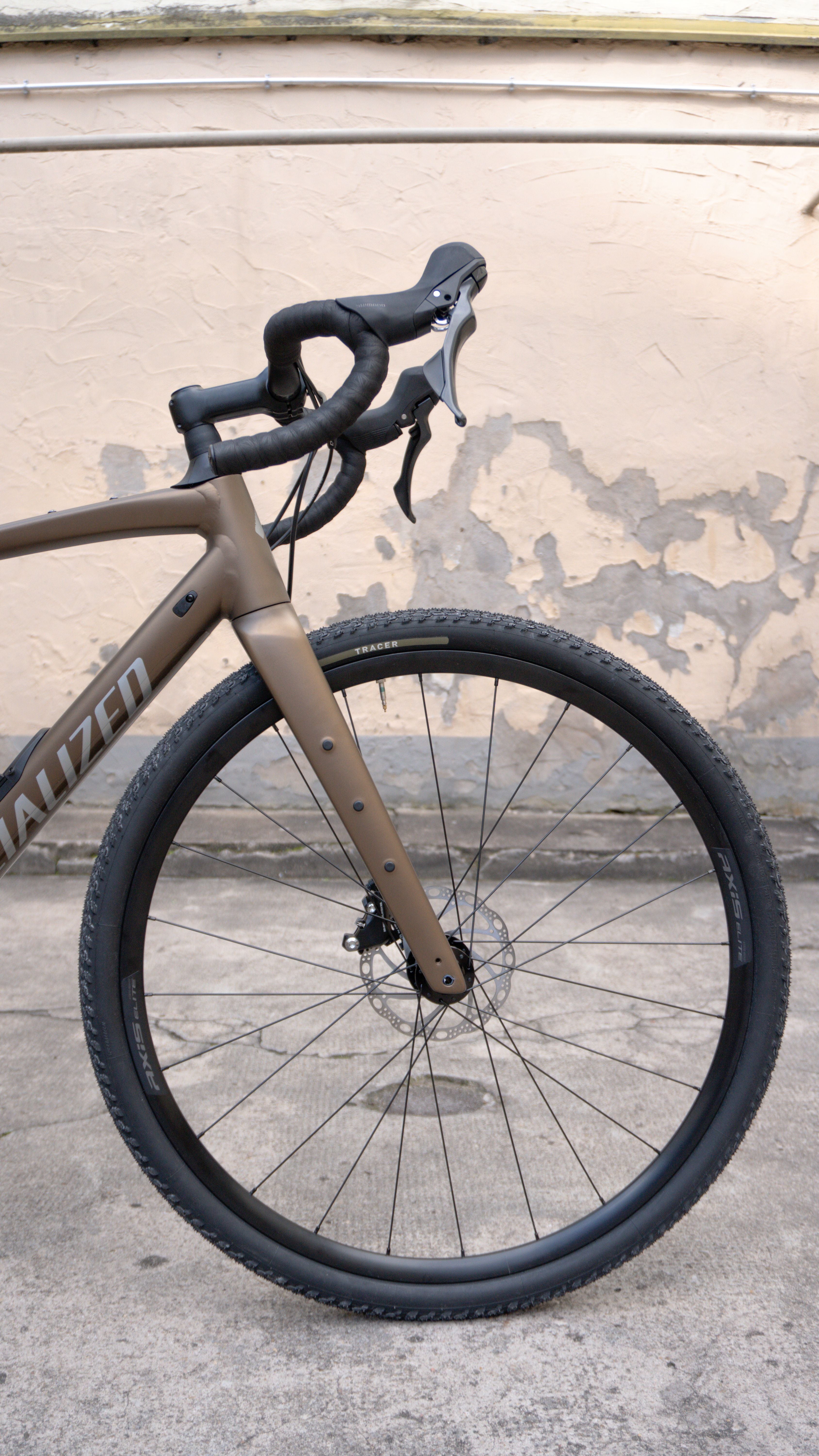 Specialized DIVERGE 4 Sport, Shimano Cues Future Shock - Satin Burnt Gold Metallic