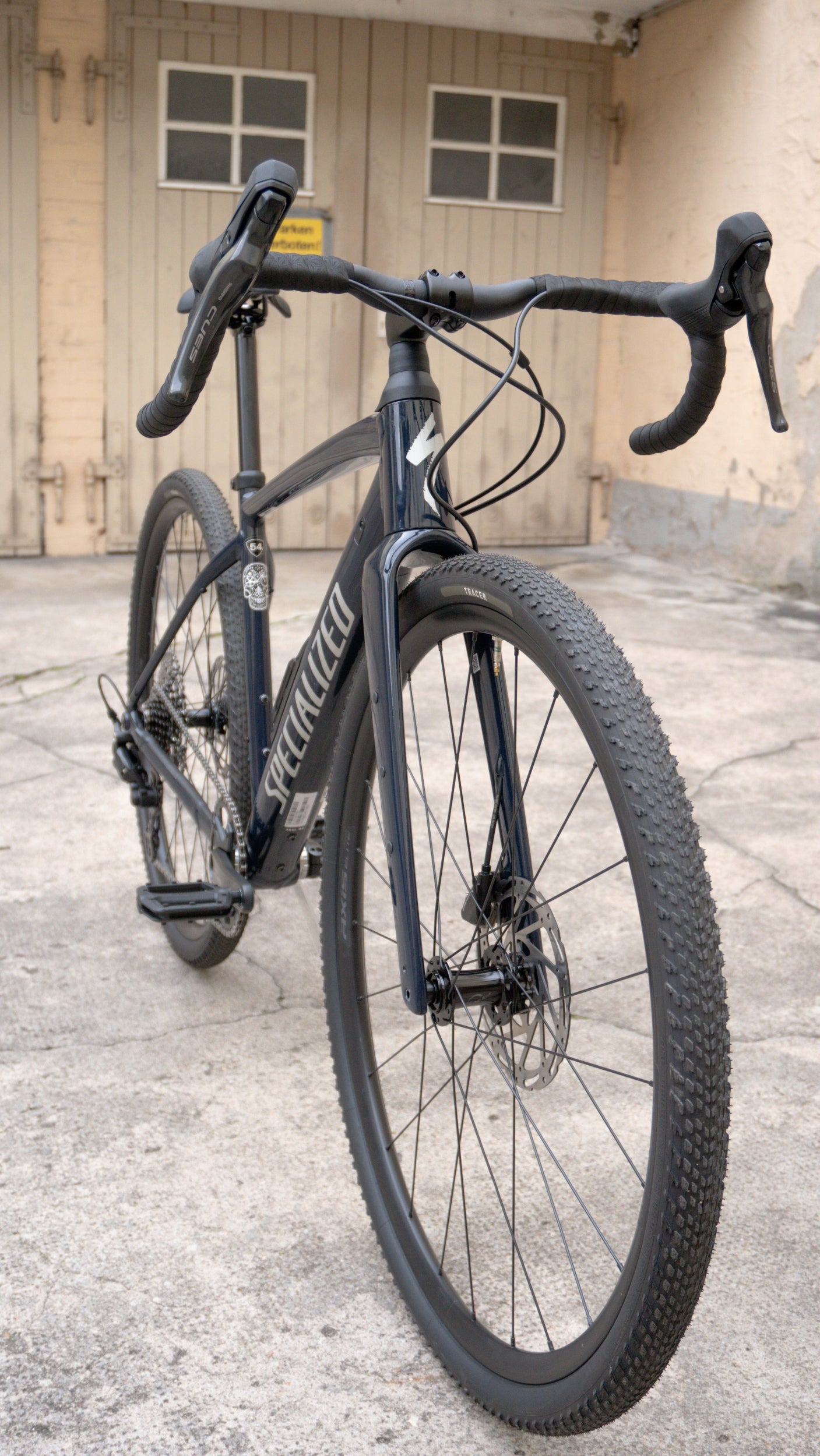 Specialized DIVERGE 4 Sport, Shimano Cues Future Shock - Gloss Dark Navy / Dolomite Metallic