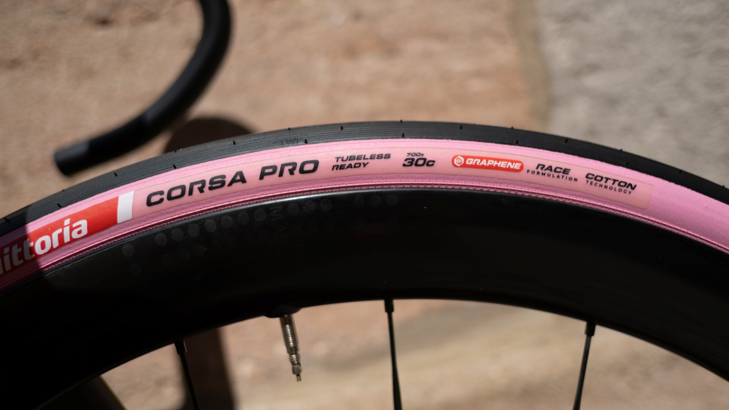 Vittoria CORSA PRO Graphene2.0 TLR 2C faltbar 700c / 28" - PINK / GIRO Limited Edition