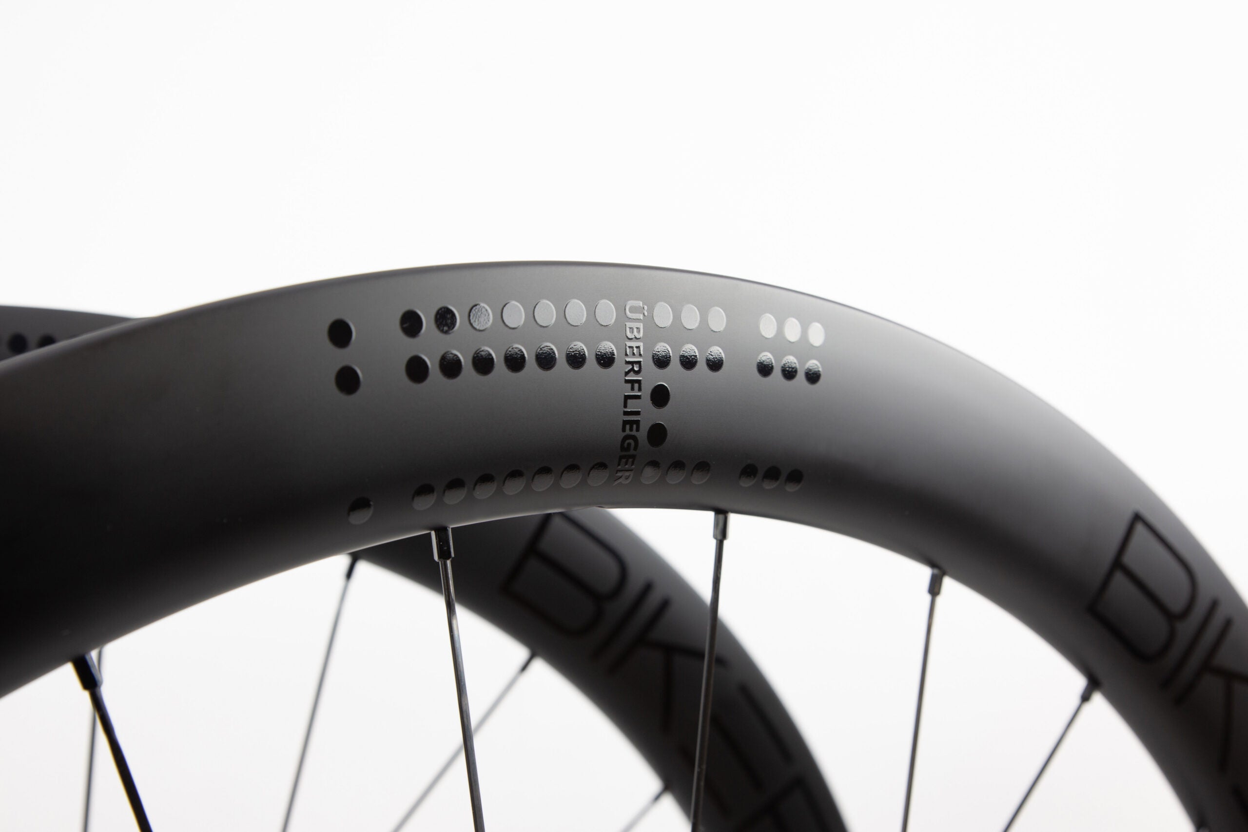 BIKEBEAT Überflieger PRO, 50mm Carbon Laufrad-Satz